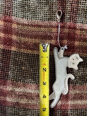 Vintage Silver Cat Hanging Charm Keychain - Cat Lover Pet Accessory Bag Charm